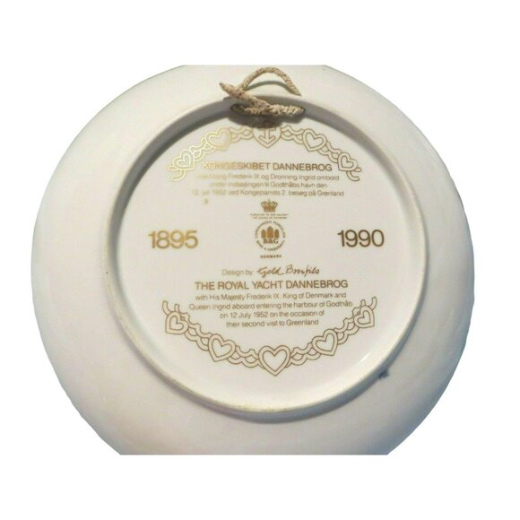 Royal Copenhagen Commemorative Plate 1895-1990 The Royal Yacht Blue White DC20 - Picture 2 of 2